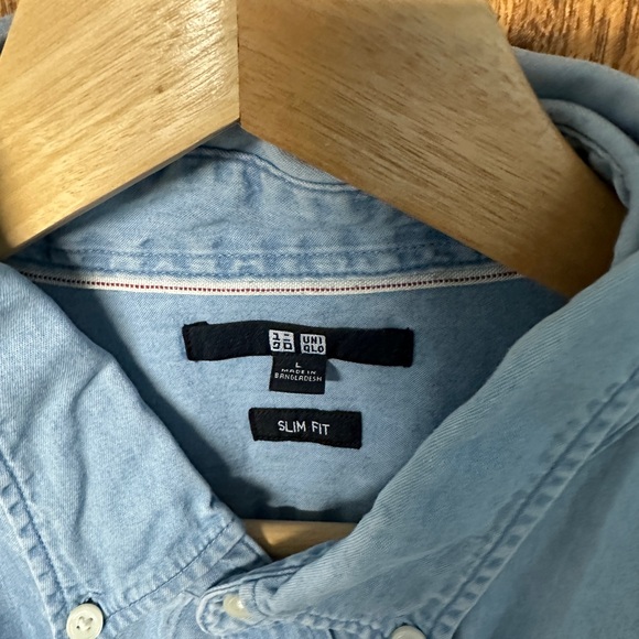 Uniqlo - Light Blue Denim Coloured Button down - Picture 2 of 2